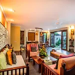 Villa Saffron Seminyak Bali